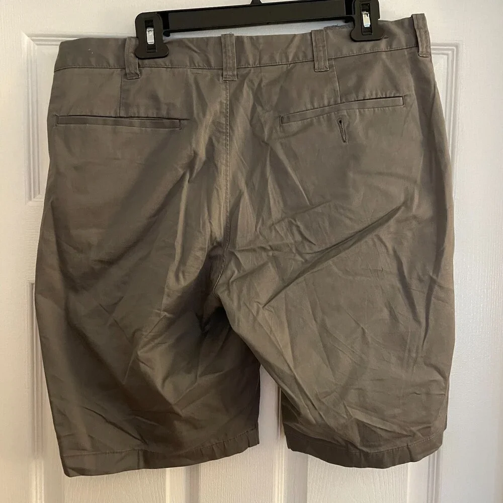 J. Crew Casual Stretch Khaki Shorts Gray Size 35
